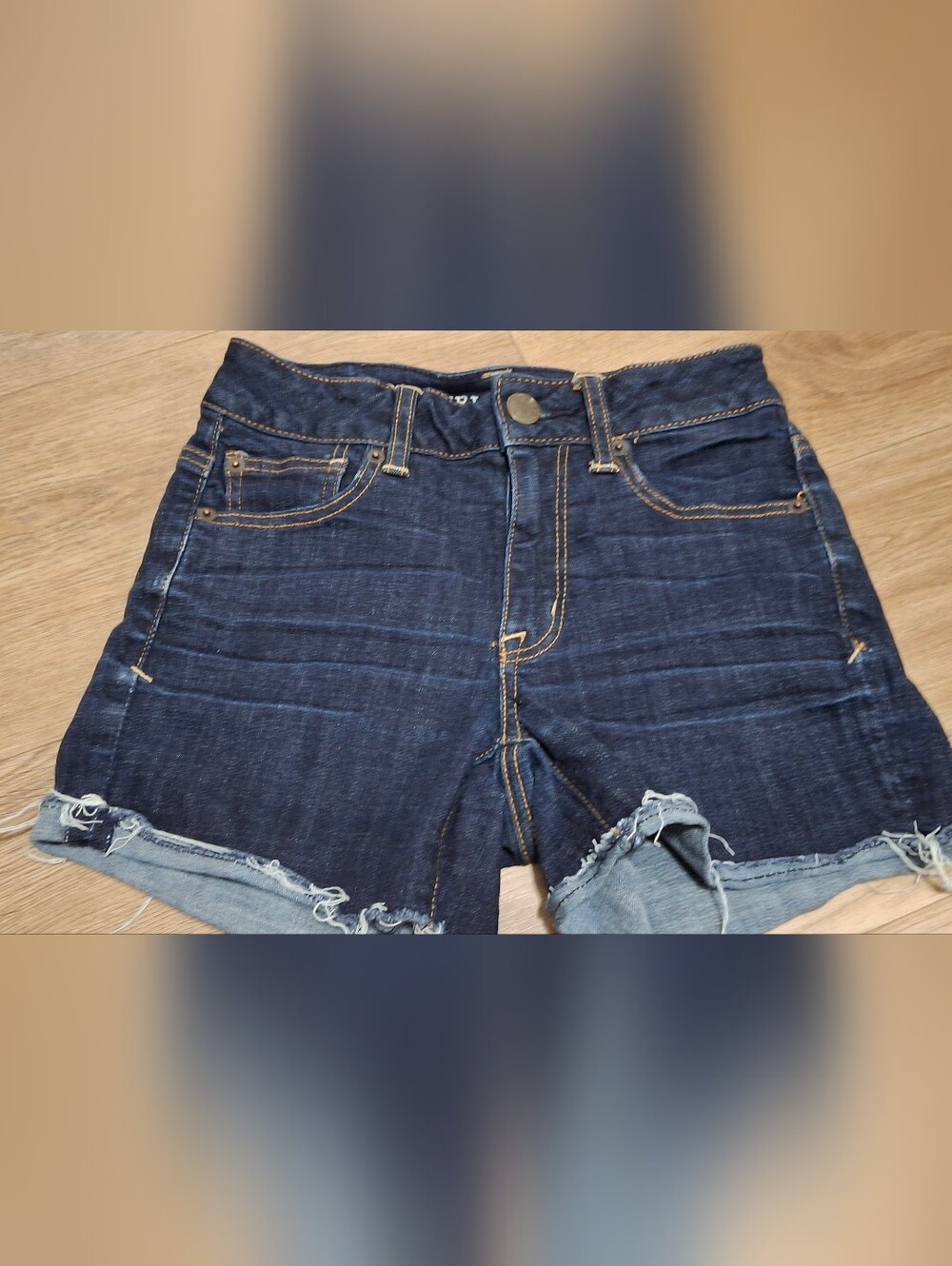 Womens skater StreetStyle Festival America eagle Jean Shorts Size 0 .